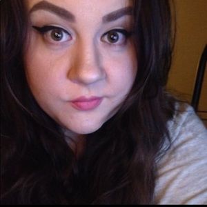 Meet your Posher, Bethany